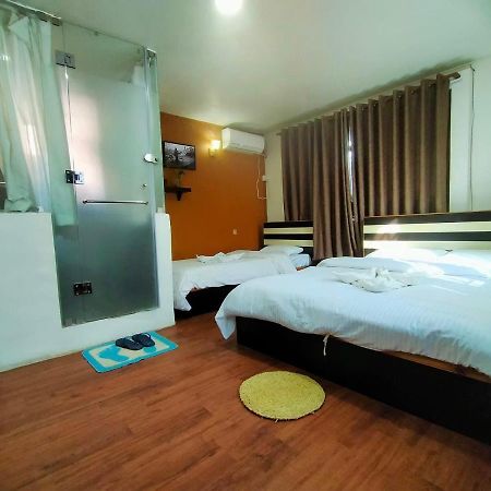 The Majestic Bed & Breakfast Катманду Екстер'єр фото
